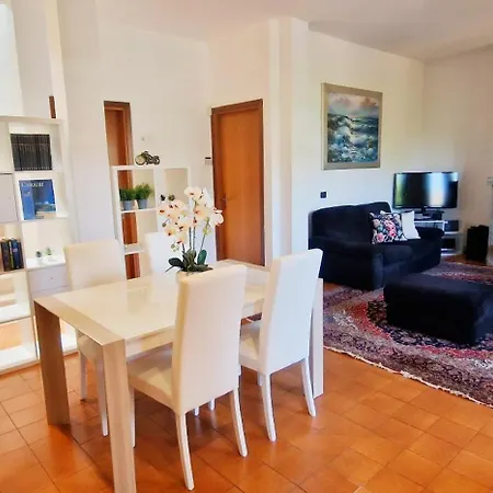 Apartman Humanitas - Ieo Silenziosa E Accogliente *